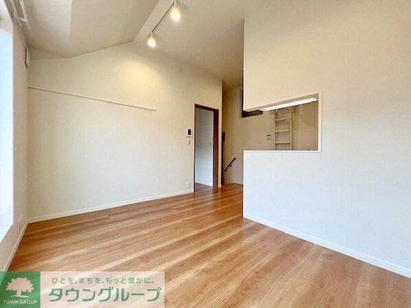 ウィステリア杉の森 B棟の物件内観写真